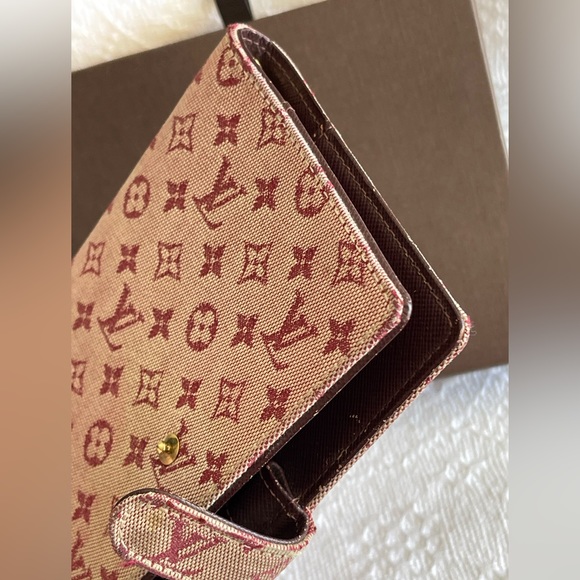 Louis Vuitton Cerise monogram mini Lin PM ring Agenda - Picture 9 of 15